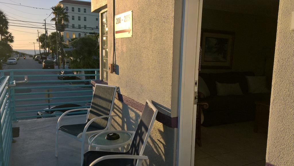 Royal North Beach شاطئ كليرووتر المظهر الخارجي الصورة